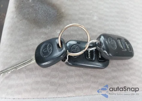 2006 Toyota Corolla Le from USA, damaged, VIN JTDBR32EX60085575